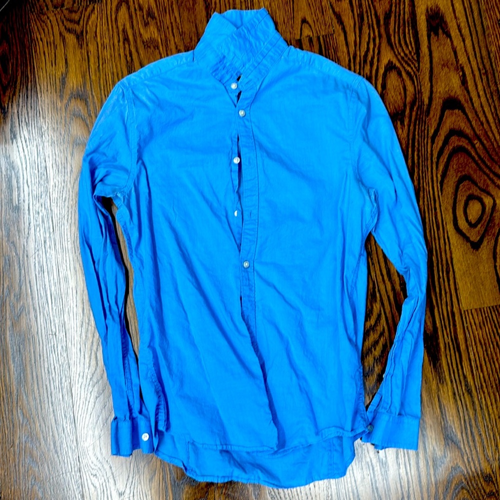 H&M Men’s Button Down in Small